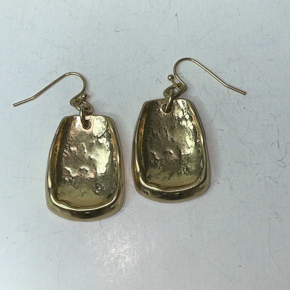 NWOT matte gold tone earrings